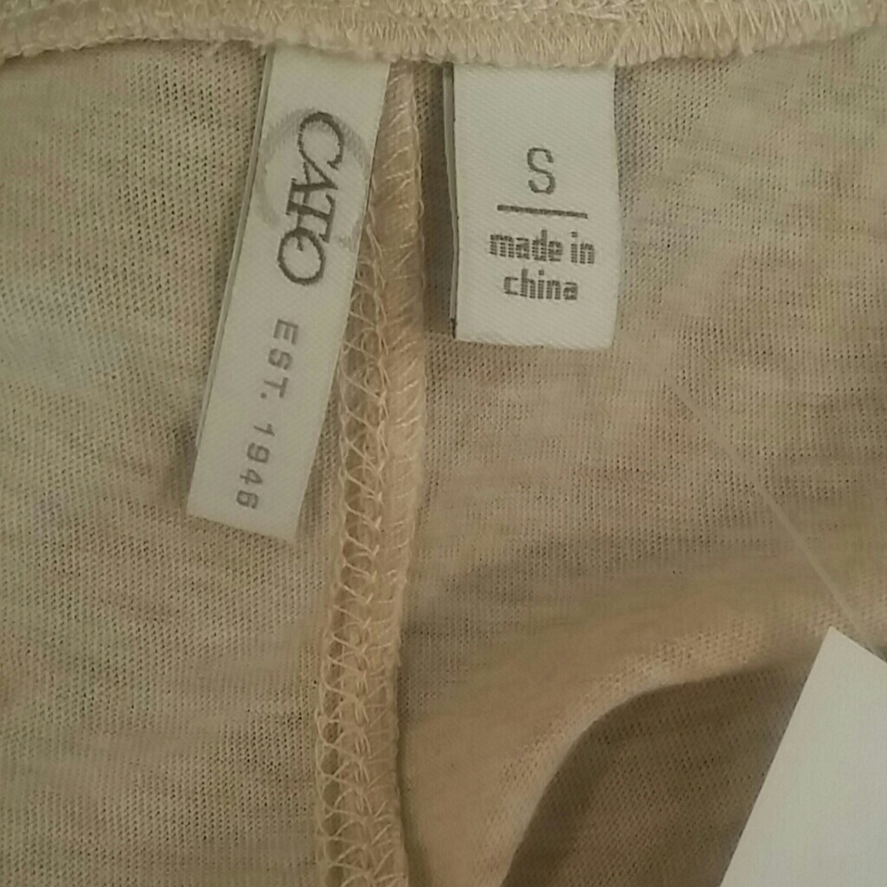 Cato Top - Picture 6 of 6